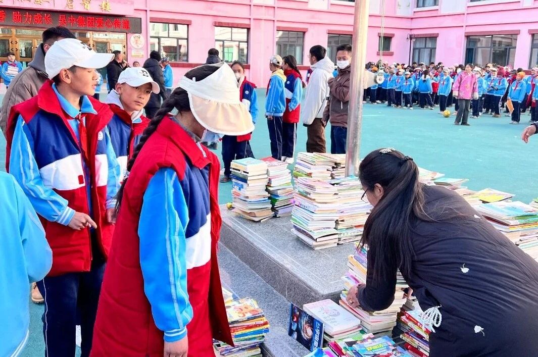 1764055051946629.jpg 1764055051946629.jpg